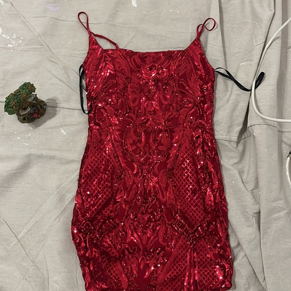 Show Stopper Red Dress With Sequence - Picture 2 of 6